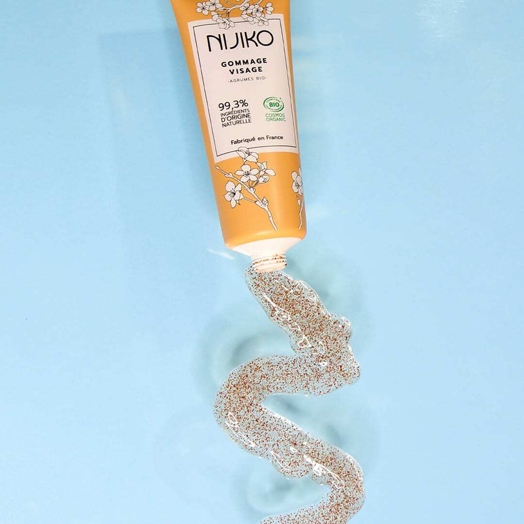 Facial Scrub for Oily Skin - NIJIKO