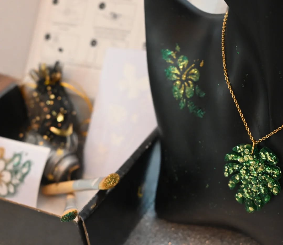 Coffret Bijoux de Peau Pailletés – À Composer