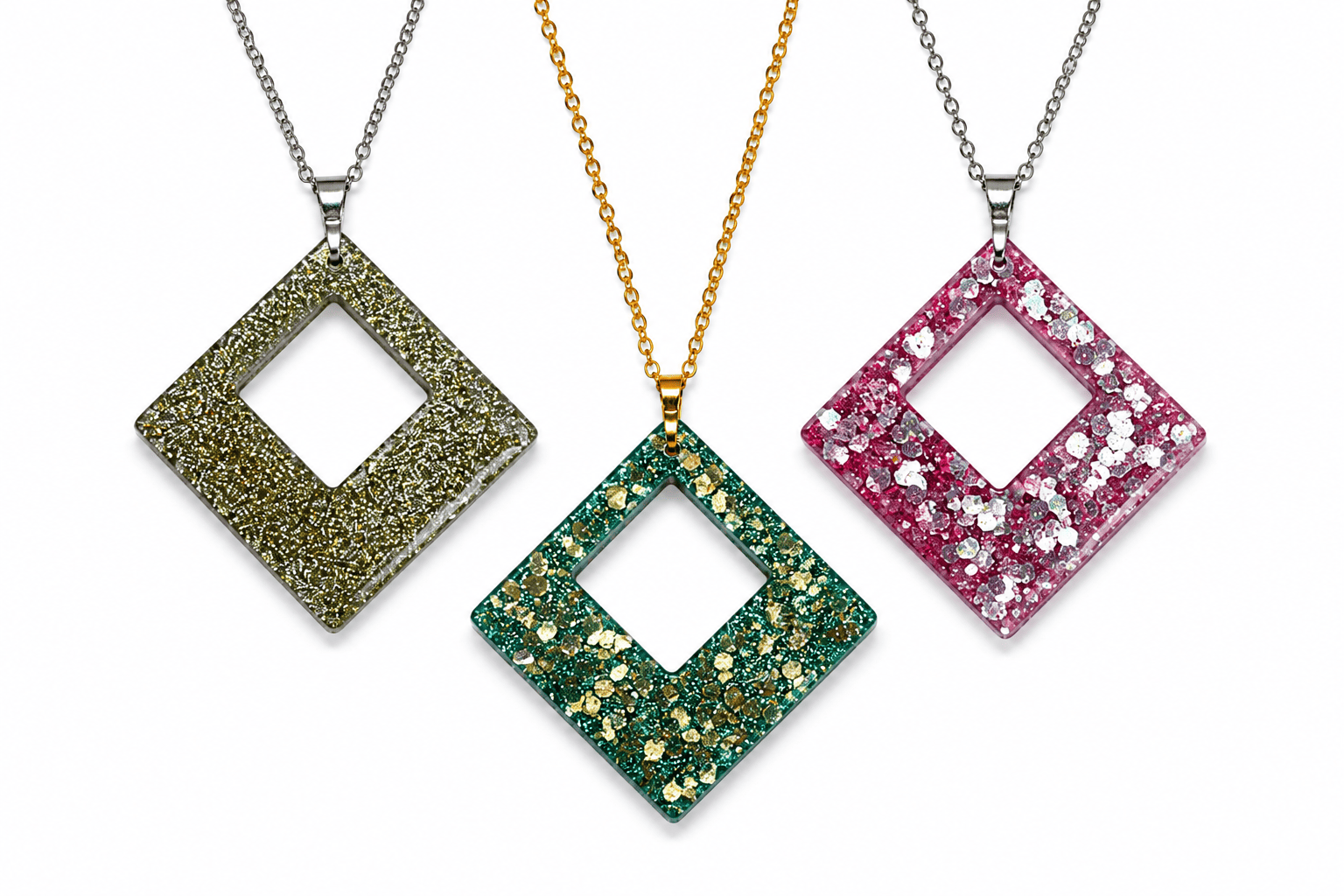 Collier - Carré Graphique
